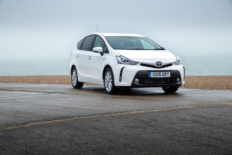 Toyota Prius + (UK) '2015